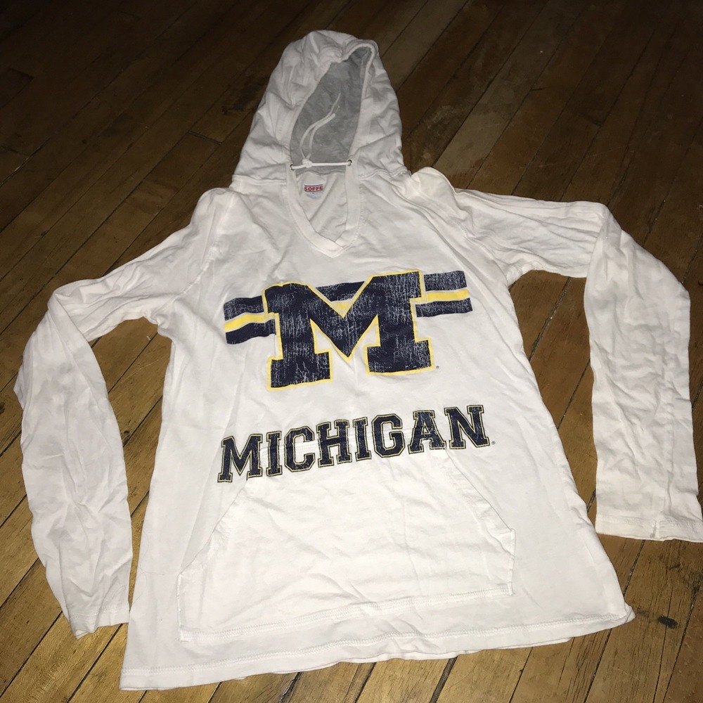 Michigan Wolverines‎ Girls XL Hoodie Tee Shirt By Soffe
